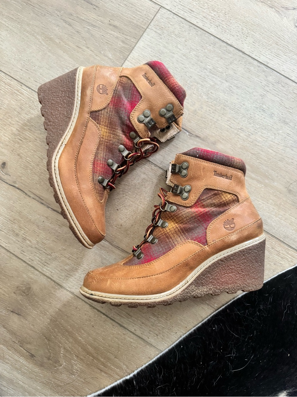 Timberland Women's Tan Leather Wedge Boots with Red Plaid Panels